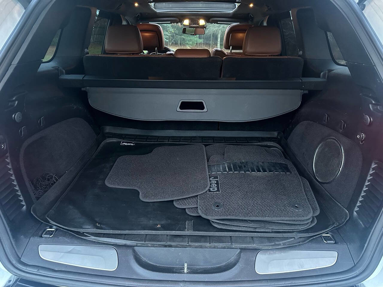 Used 2016 Jeep Grand Cherokee Summit image 33