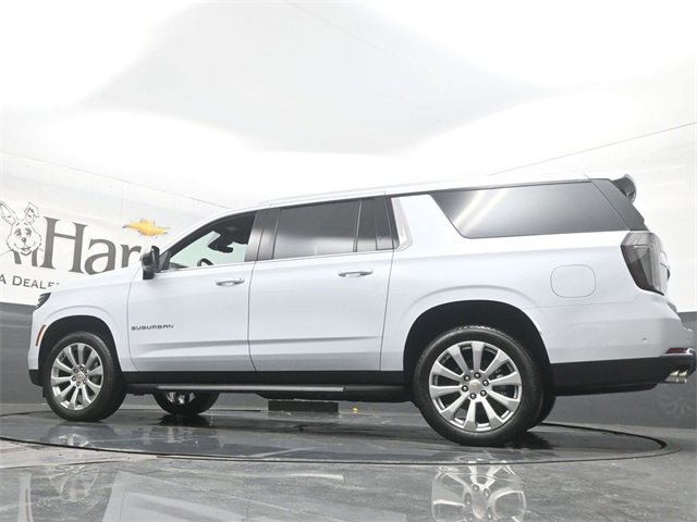 New 2026 Chevrolet Suburban Premier image 34