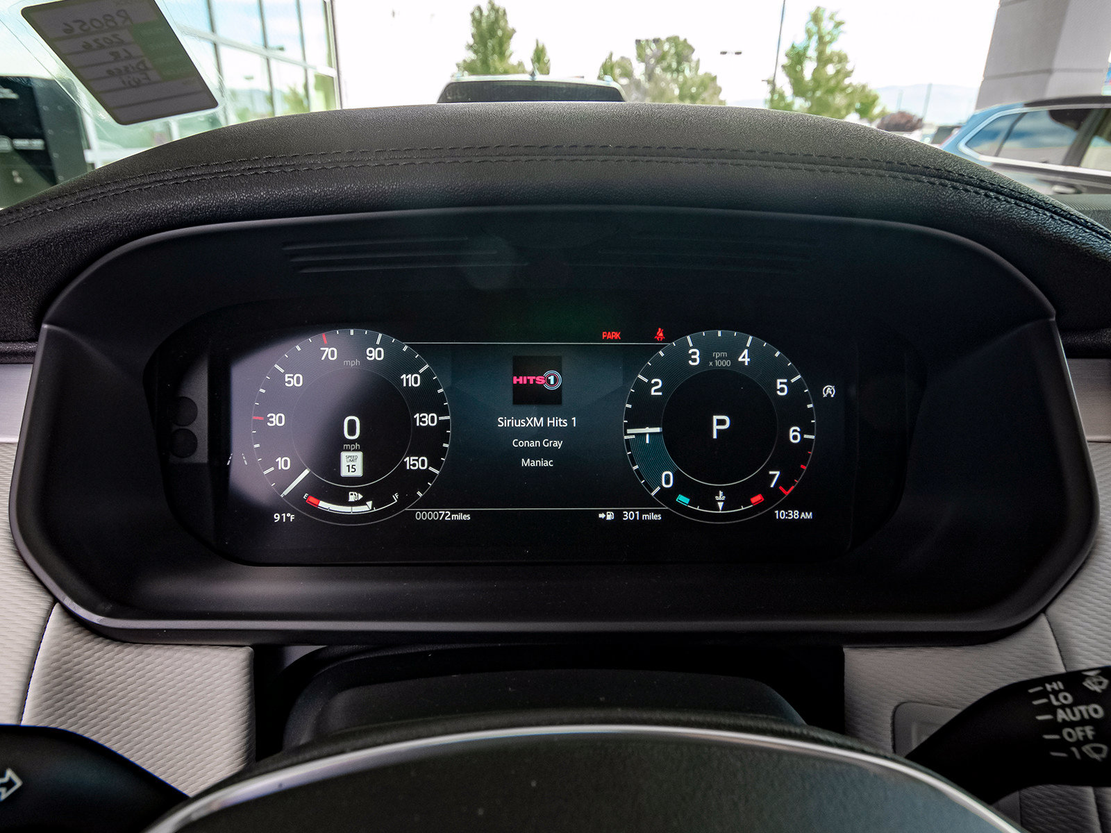New 2026 Land Rover Discovery Limited Edition AWD/4WD image 9