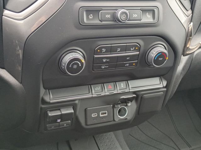 Used 2023 Chevrolet Silverado 2500 Custom w/ Custom Value Package image 18