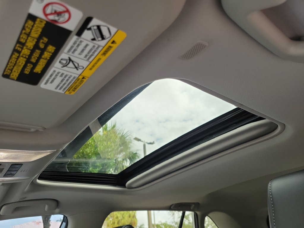 Used 2024 Toyota RAV4 XLE Premium FWD image 18