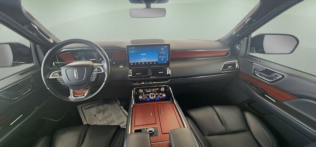 Used 2023 Lincoln Navigator Reserve image 20