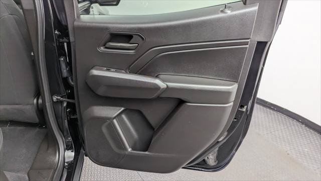 Used 2024 Chevrolet Colorado W/T RWD image 19