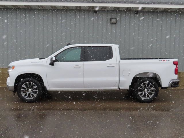 Used 2024 Chevrolet Silverado 1500 LT image 9