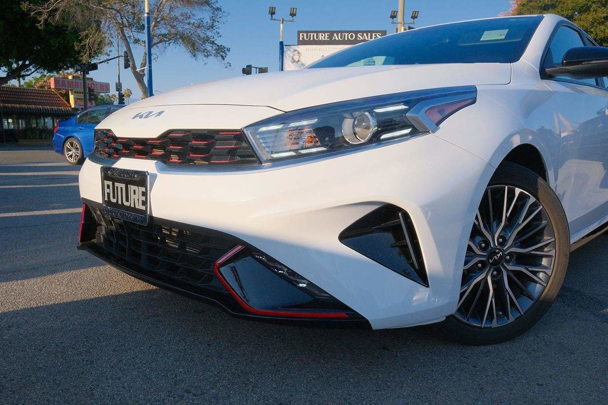 Used 2023 Kia Forte GT-Line image 8