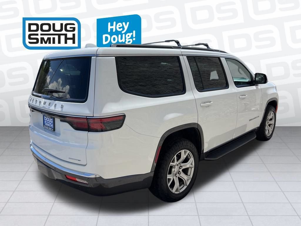 Used 2022 Jeep Wagoneer Series II AWD/4WD image 6