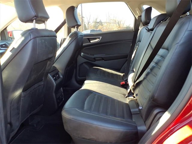 Used 2022 Ford Edge SEL w/ Convenience Package image 9