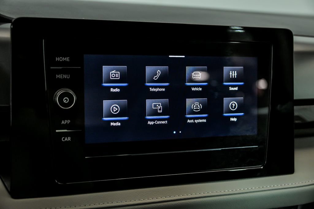 Used 2025 Volkswagen Taos S AWD/4WD image 19