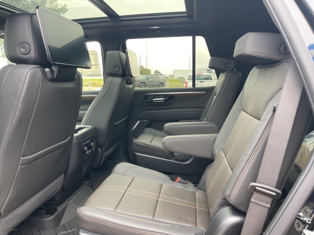 New 2025 Chevrolet Tahoe High Country image 18