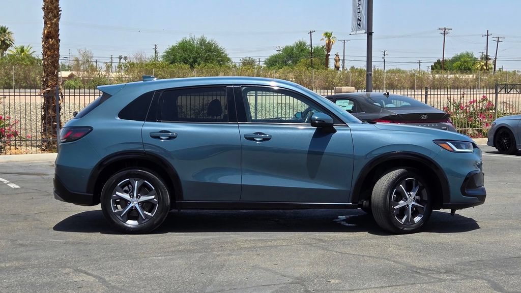 Used 2024 Honda HR-V EX-L image 3