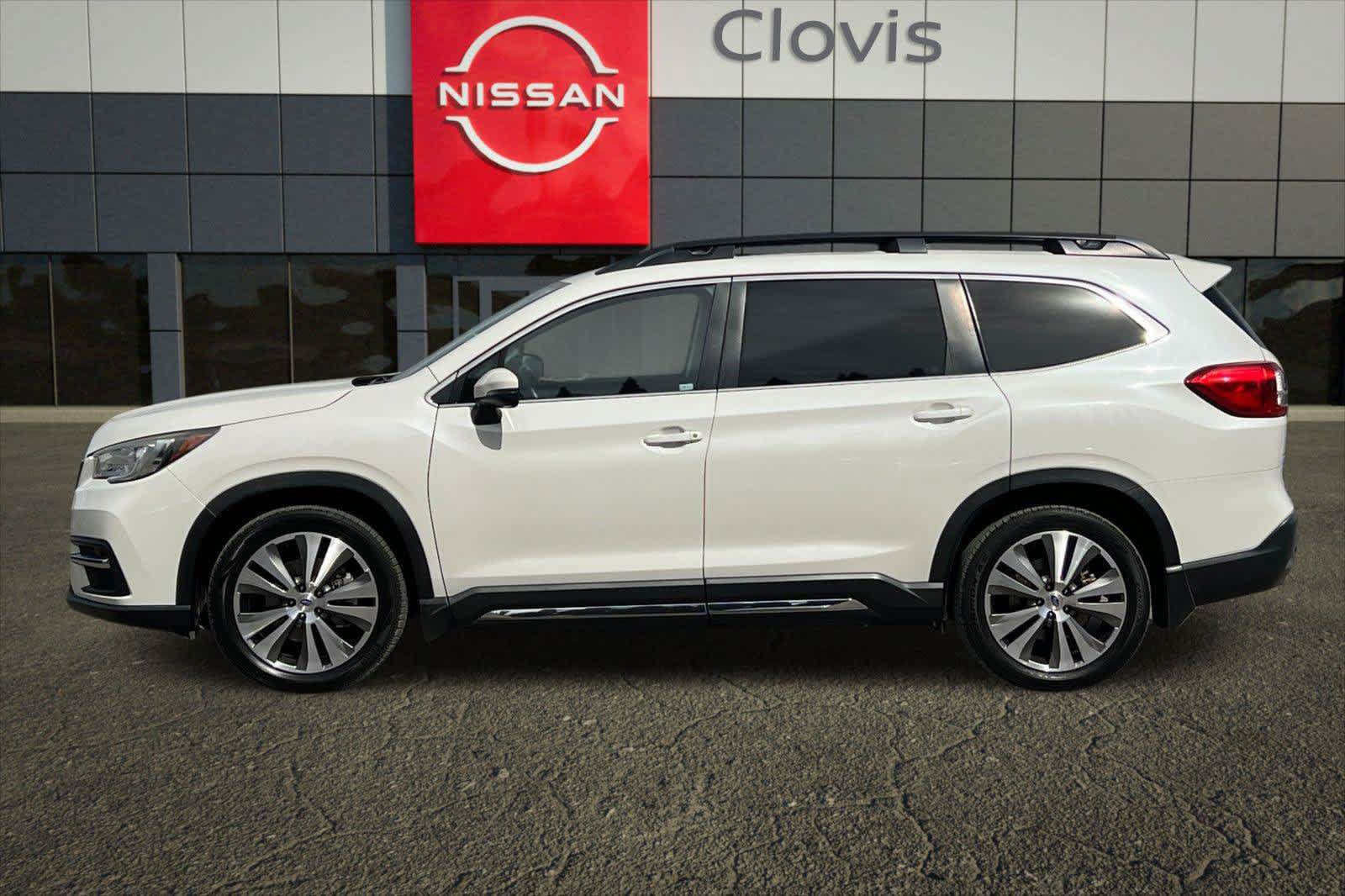Used 2021 Subaru Ascent Limited w/ Technology Package AWD/4WD image 6