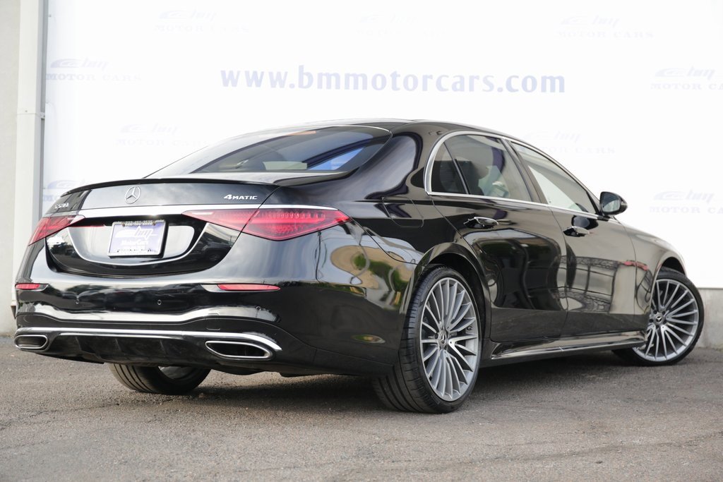 Used 2022 Mercedes-Benz S 580 4MATIC Sedan image 3