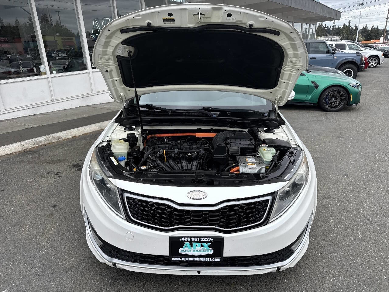 Used 2012 Kia Optima Hybrid w/ Hybrid Convenience Pkg FWD image 11