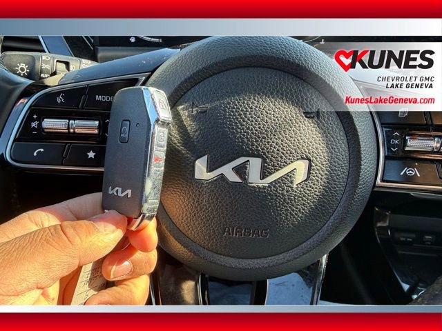 Used 2025 Kia Seltos S image 29