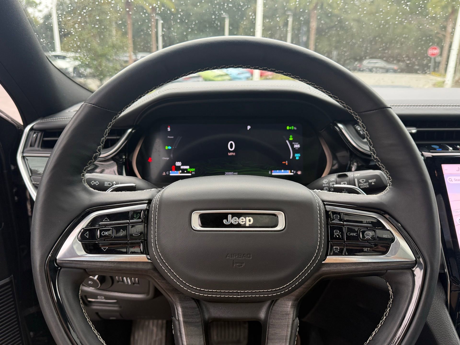 Used 2022 Jeep Grand Cherokee Overland w/ Advanced Protech Group III image 45