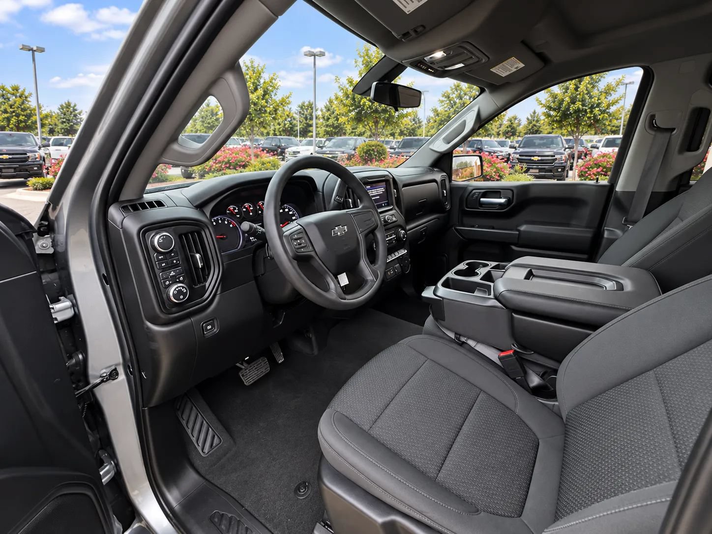 Used 2021 Chevrolet Silverado 1500 Custom Trail Boss AWD/4WD image 16