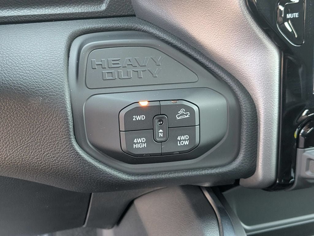 New 2026 RAM 2500 Laramie w/ Sport Appearance Package AWD/4WD image 20