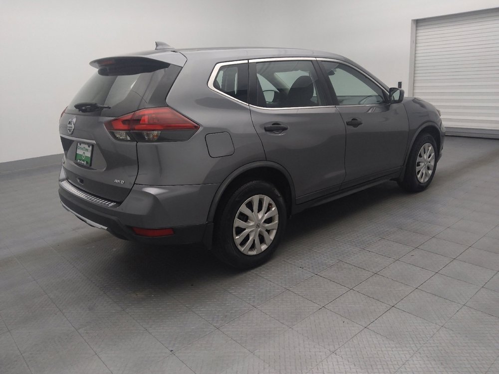 Used 2019 Nissan Rogue S image 10