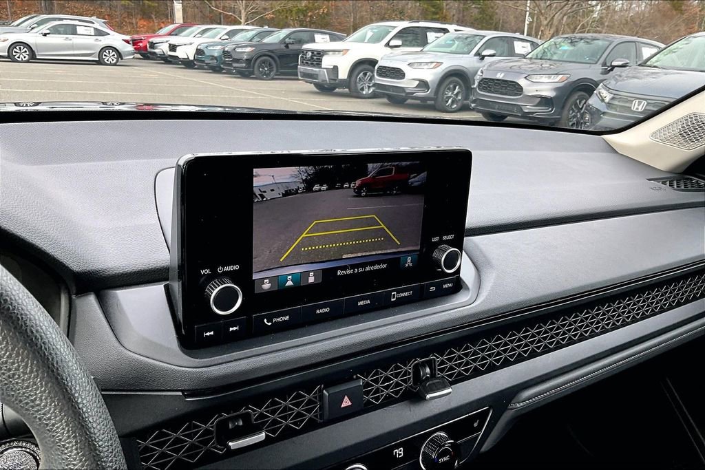 Used 2025 Honda Accord SE image 13