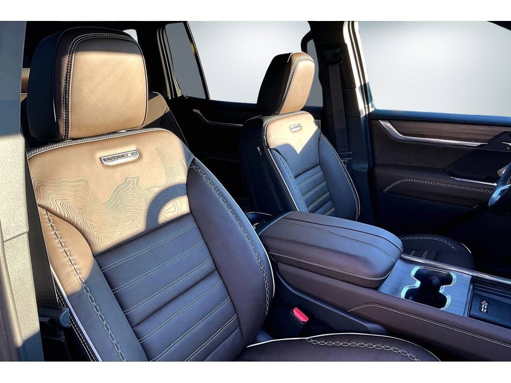 New 2026 GMC Acadia Denali Ultimate image 11