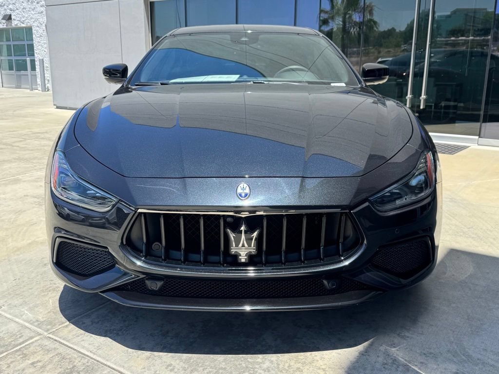 Certified 2023 Maserati Ghibli Modena RWD image 3