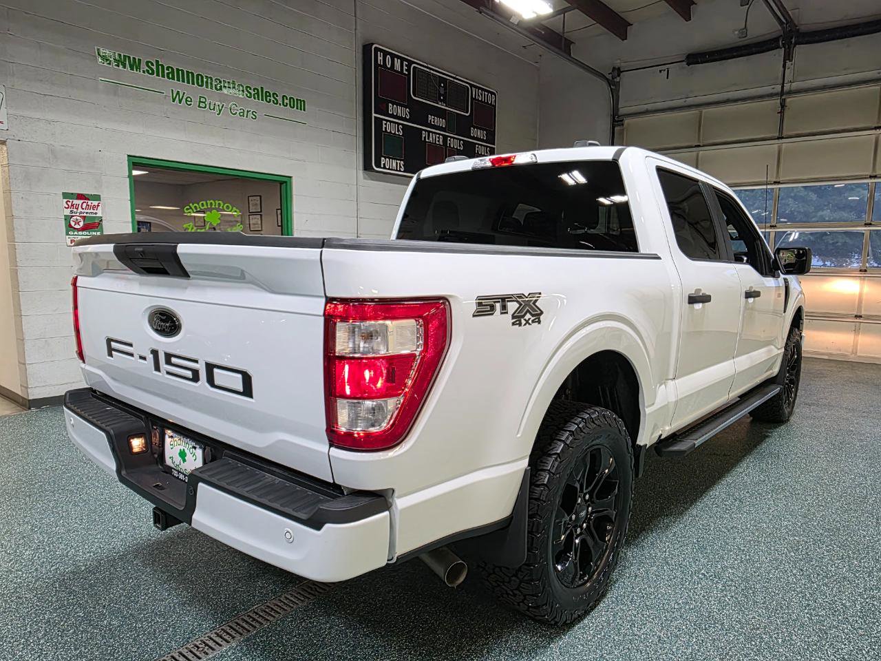 Used 2022 Ford F150 XL w/ STX Black Appearance Package AWD/4WD image 6