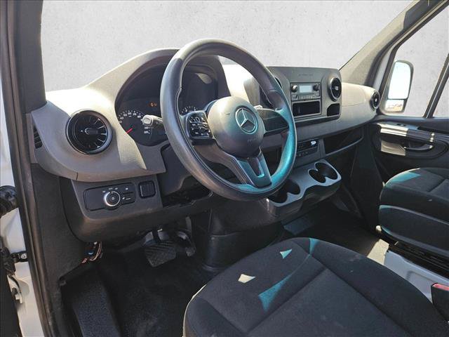 Used 2023 Mercedes-Benz Sprinter 2500 image 10