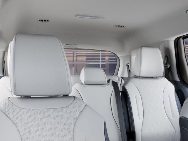 New 2026 Kia Carnival EX image 27