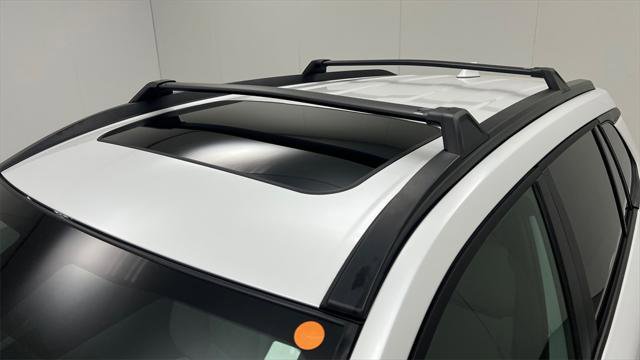 Certified 2022 Toyota Corolla Cross LE image 12