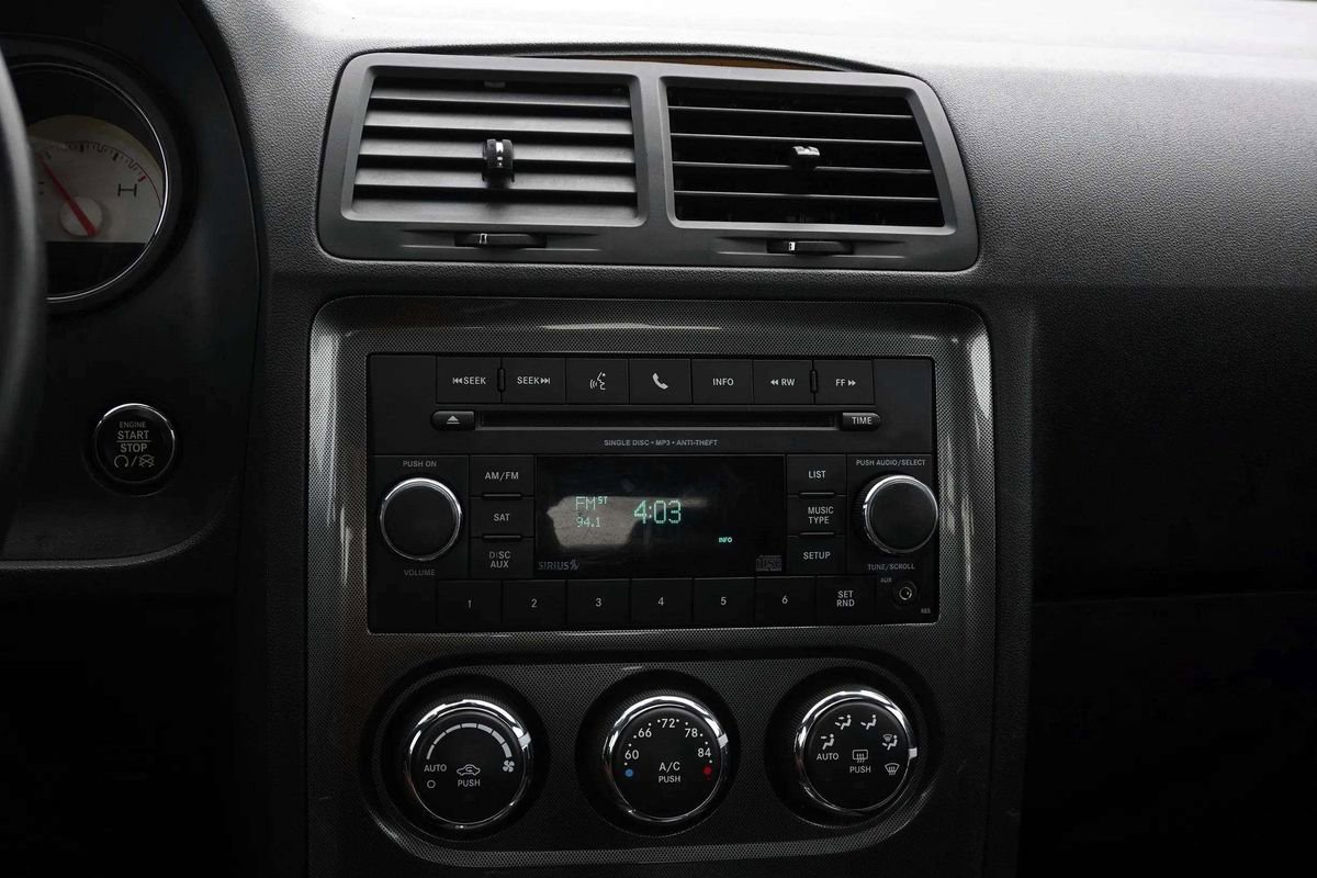 Used 2013 Dodge Challenger SXT Plus image 21