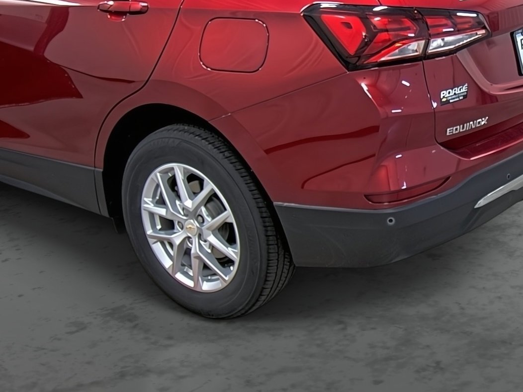 Used 2024 Chevrolet Equinox LT w/ LPO, Floor Liner Package image 9