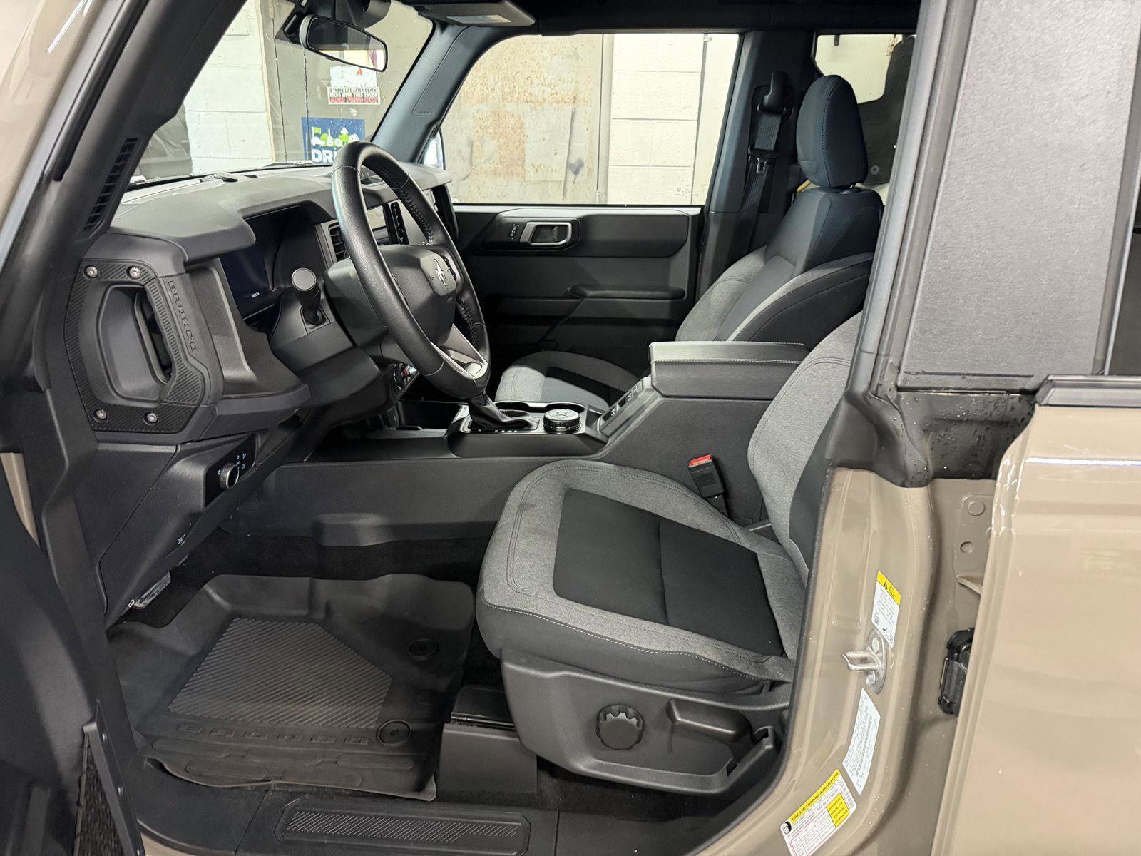 Used 2025 Ford Bronco Big Bend AWD/4WD image 13