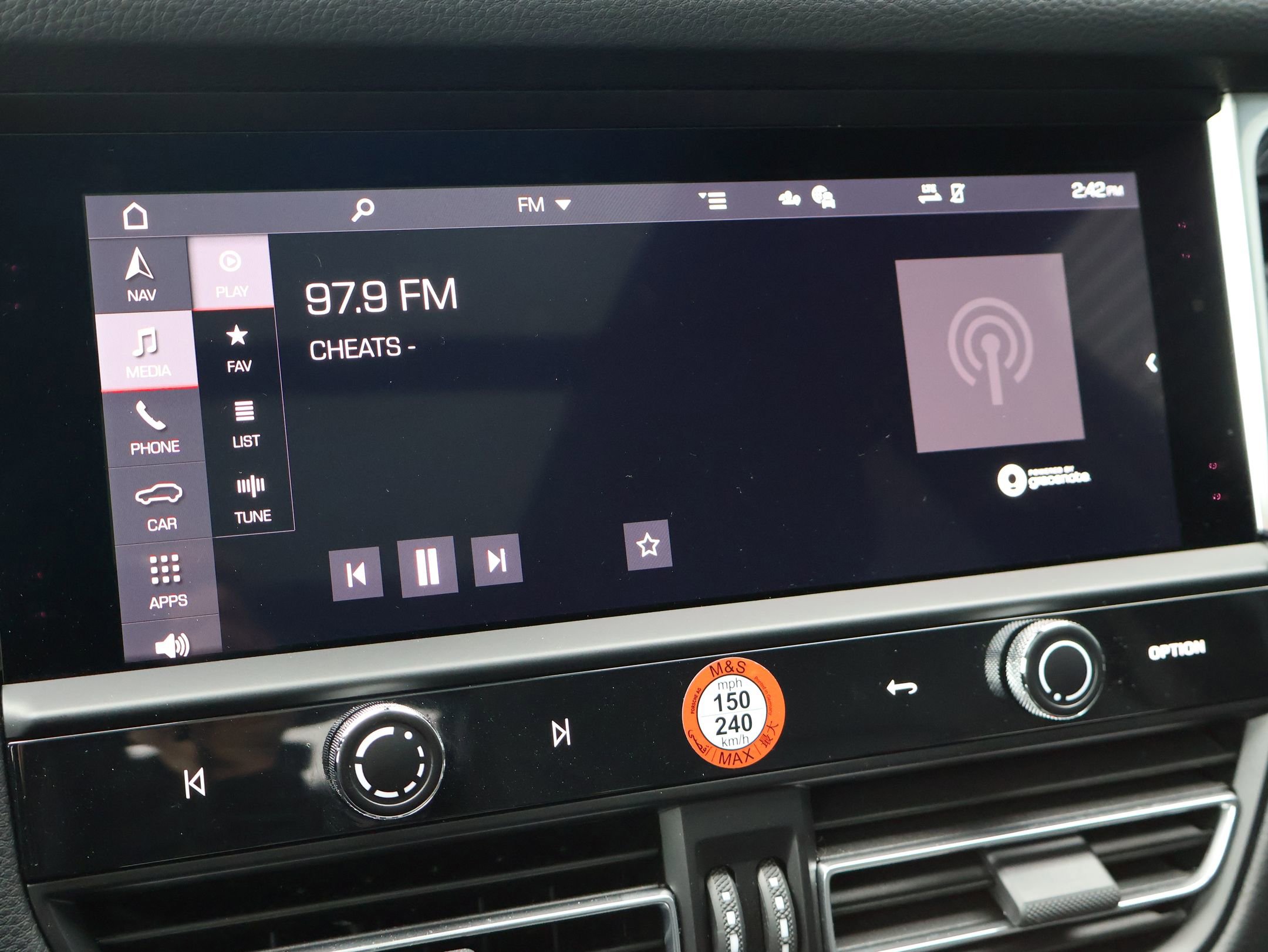 Used 2026 Porsche Macan image 19