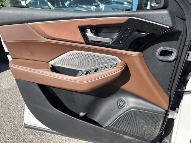 Certified 2024 Acura MDX SH-AWD w/ Technology Package image 22