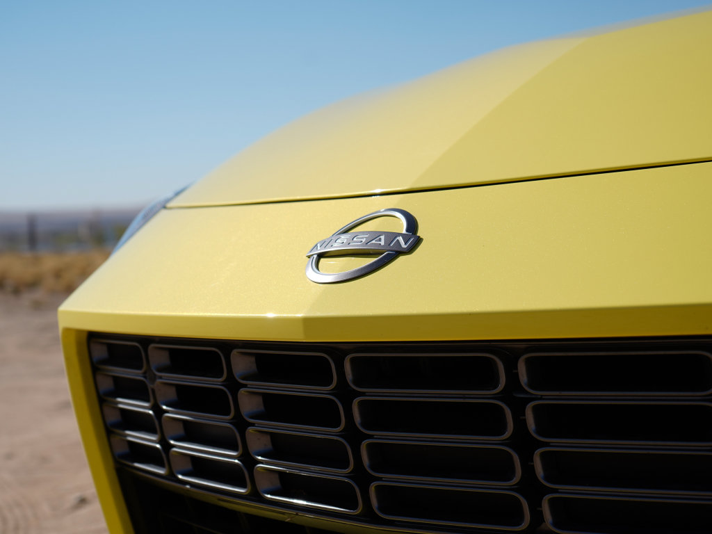 Used 2024 Nissan Z Performance w/ Floor Mat Package image 2