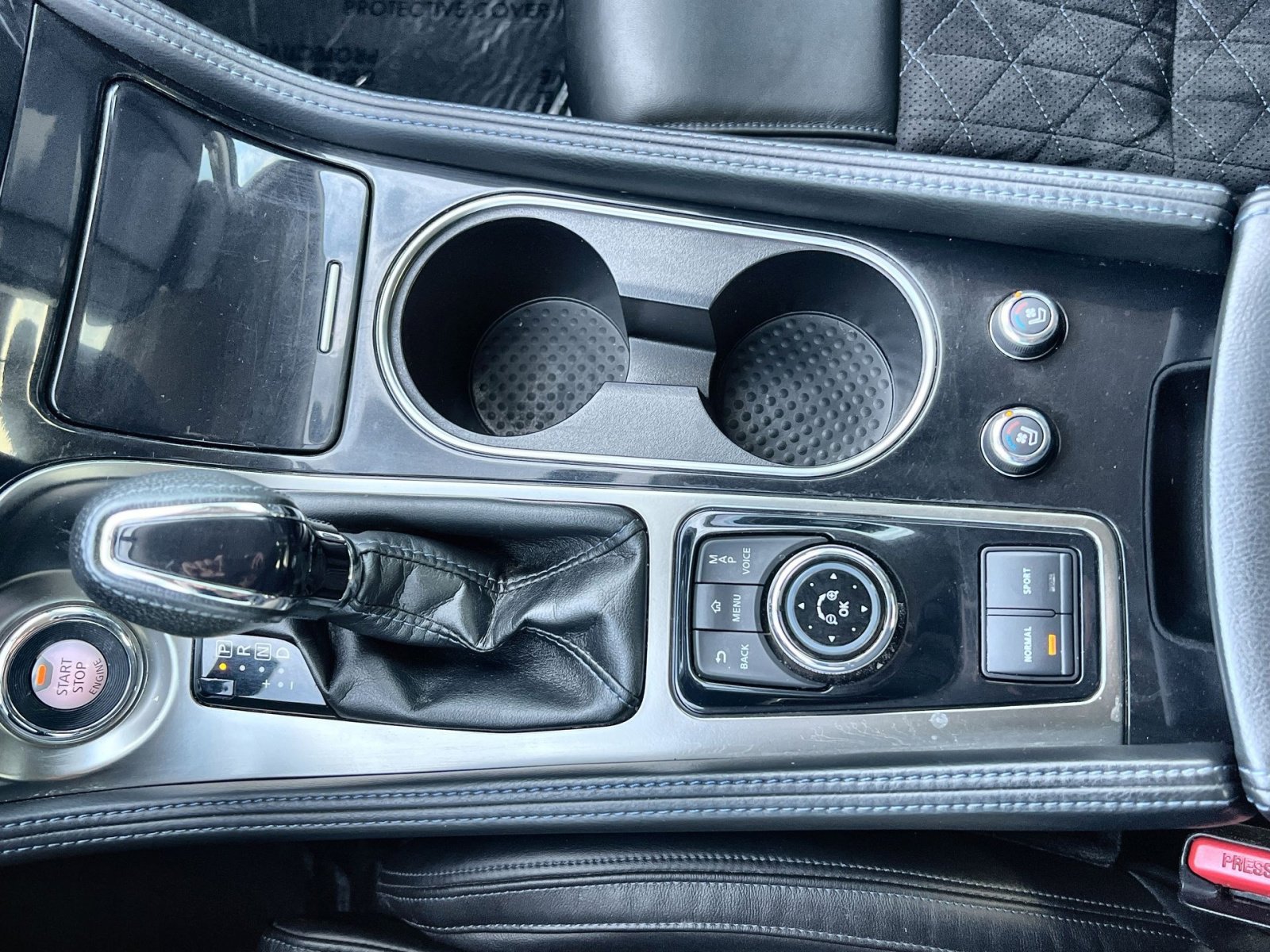 Used 2017 Nissan Maxima SR w/ Midnight Edition image 22