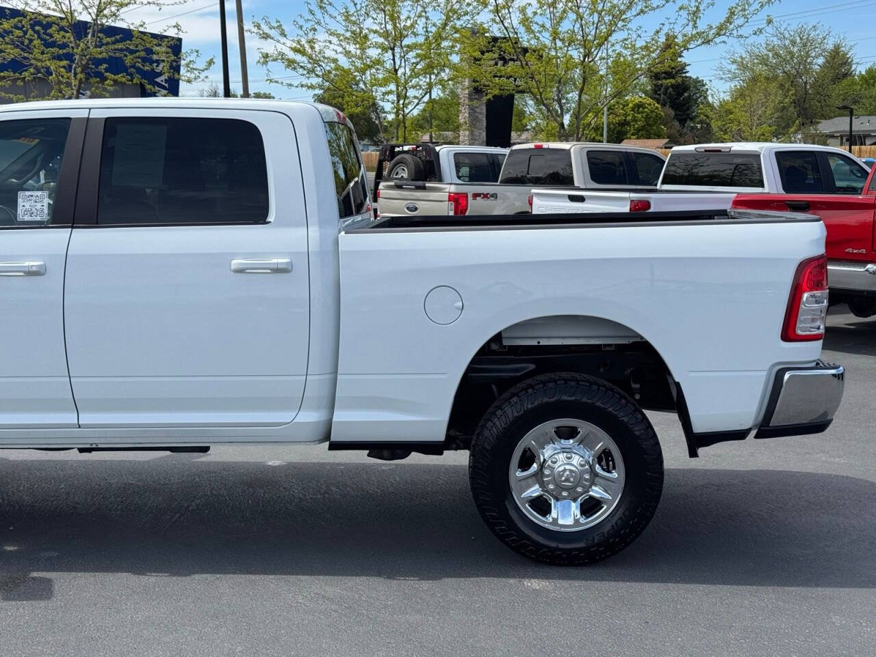 Used 2022 RAM 2500 Big Horn w/ Cold Weather Group AWD/4WD image 5