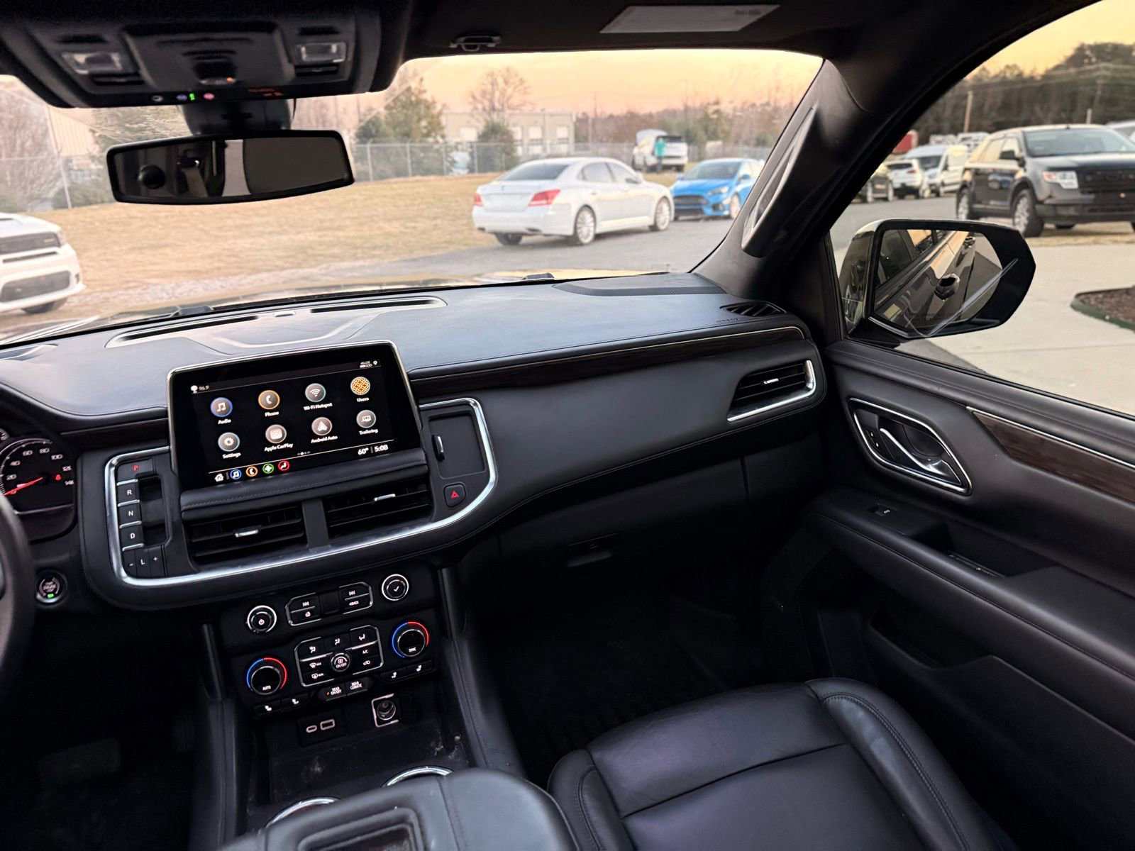 Used 2021 Chevrolet Tahoe Z71 image 33