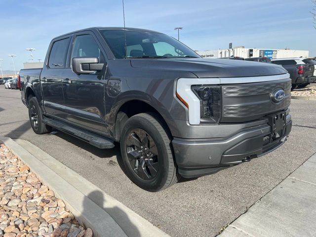Used 2022 Ford F150 Lightning Lariat w/ Equipment Group 511A High image 3