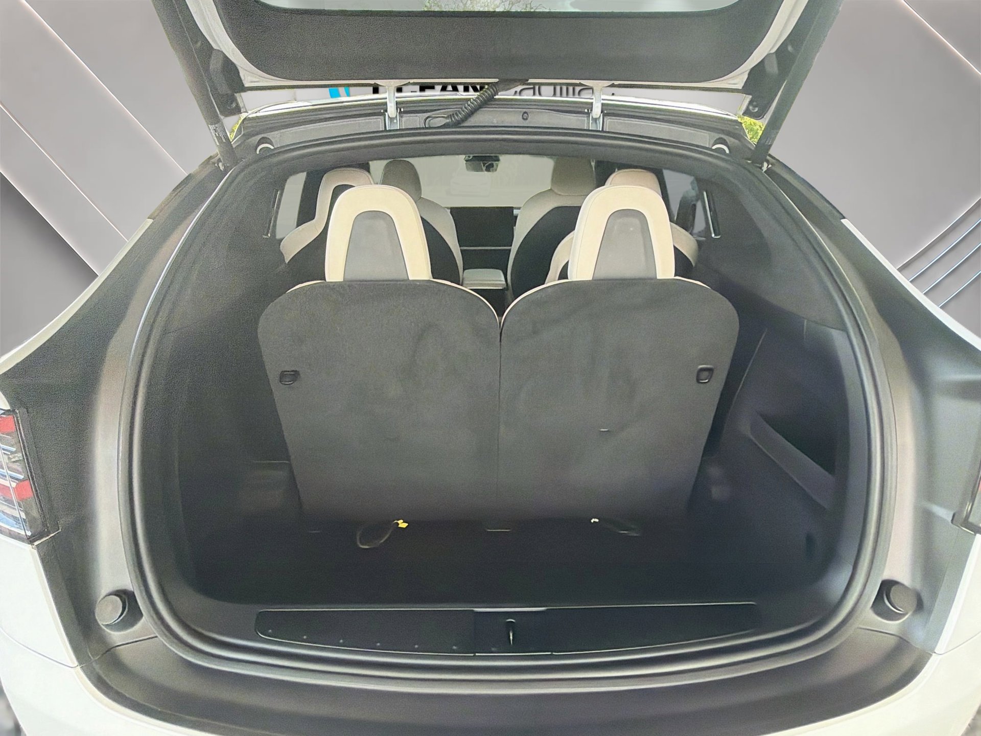 Used 2023 Tesla Model X Plaid AWD/4WD image 12