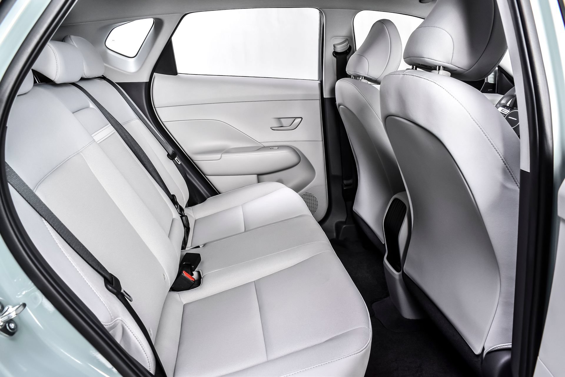 Used 2024 Hyundai Kona SE FWD image 21