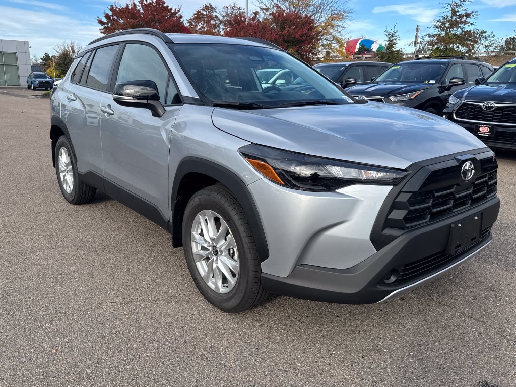 New 2026 Toyota Corolla Cross LE w/ Moonroof Package AWD/4WD image 9