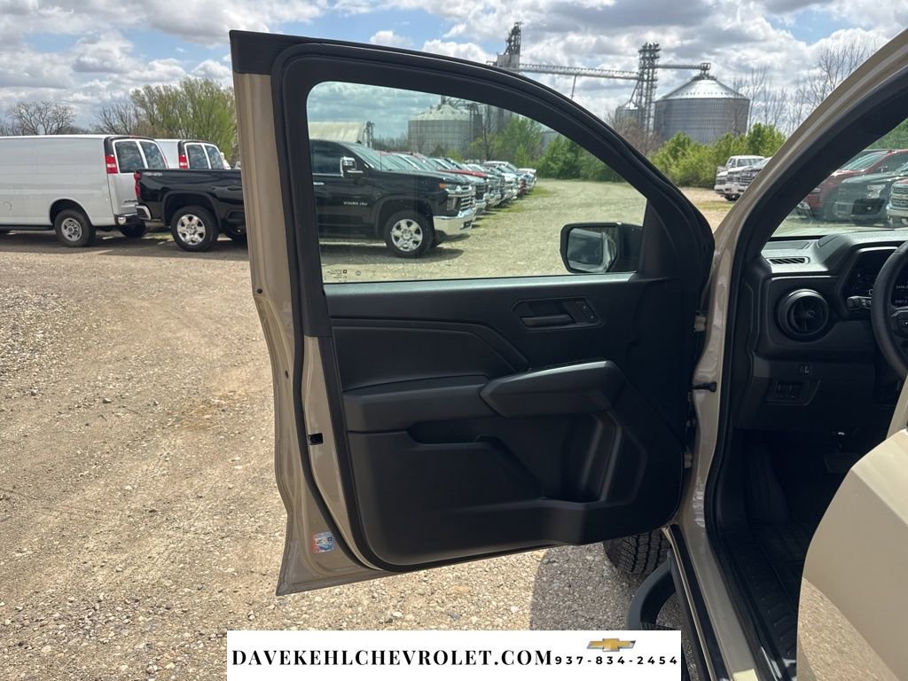 Used 2024 Chevrolet Colorado Trail Boss w/ Technology Package image 9