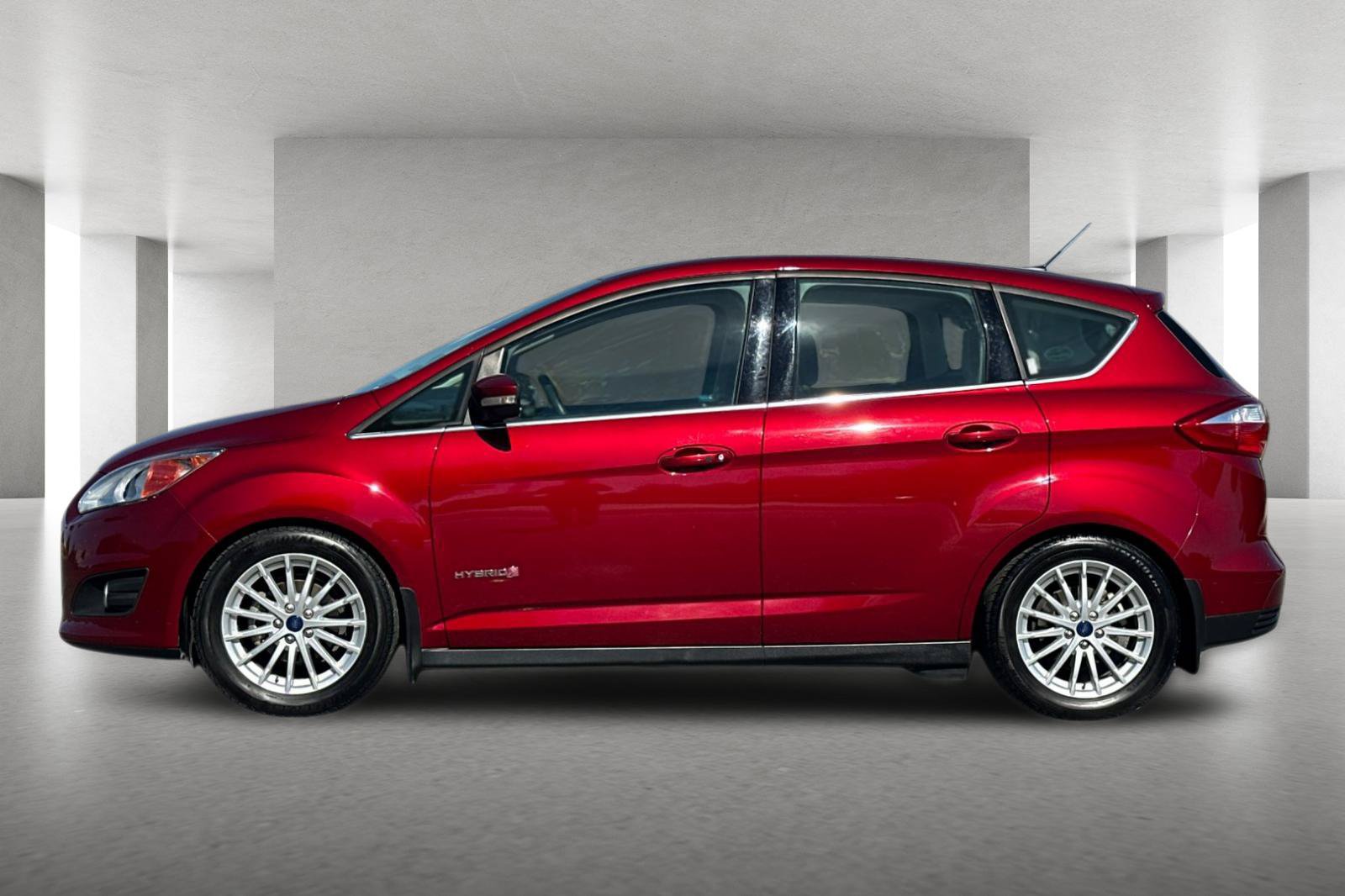 Used 2014 Ford C-MAX SEL w/ Equipment Group 302A FWD image 7