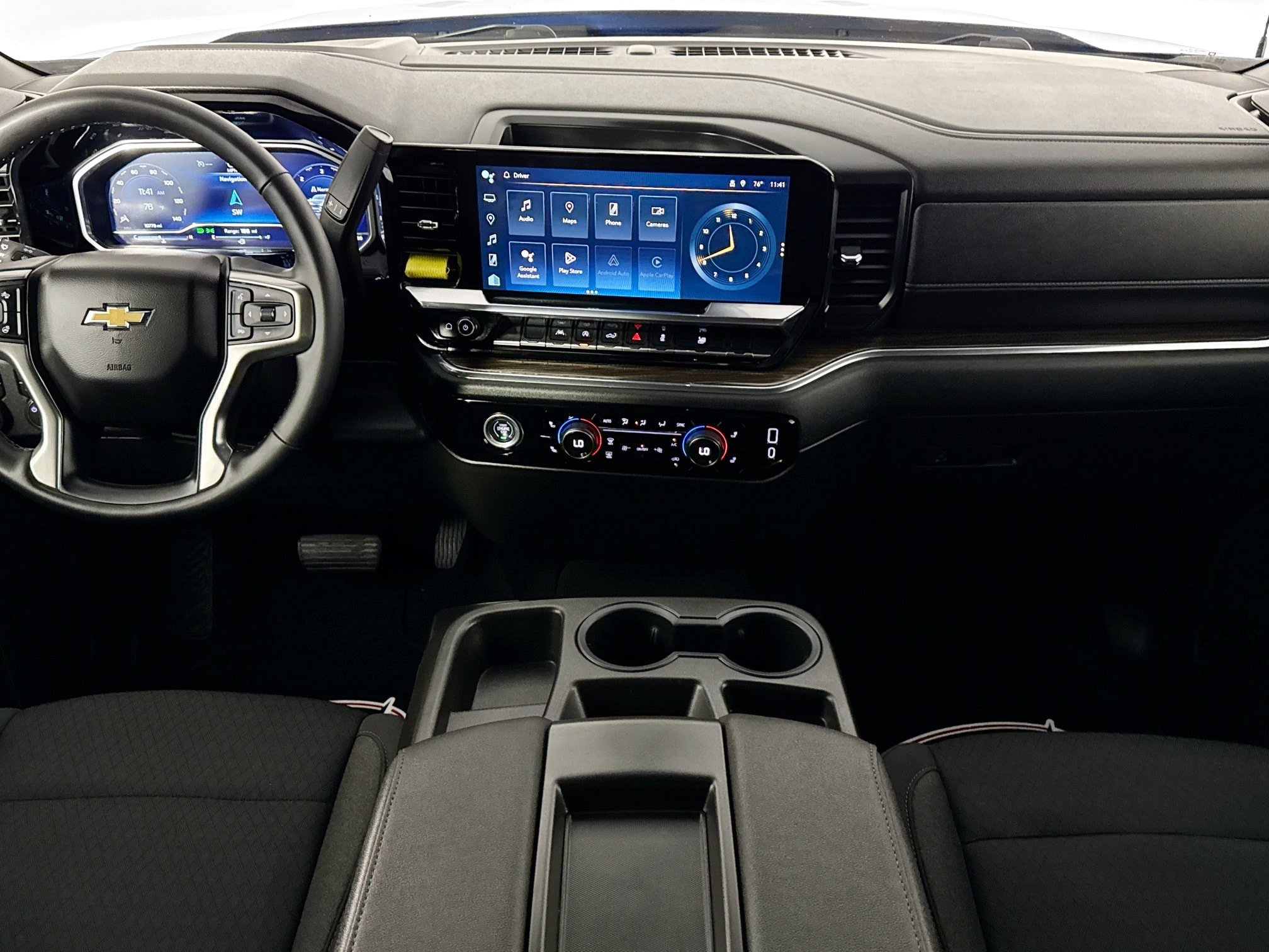 Used 2023 Chevrolet Silverado 1500 LT AWD/4WD image 25