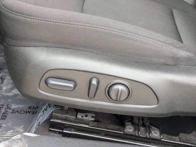 Used 2023 Chevrolet Malibu LT image 6