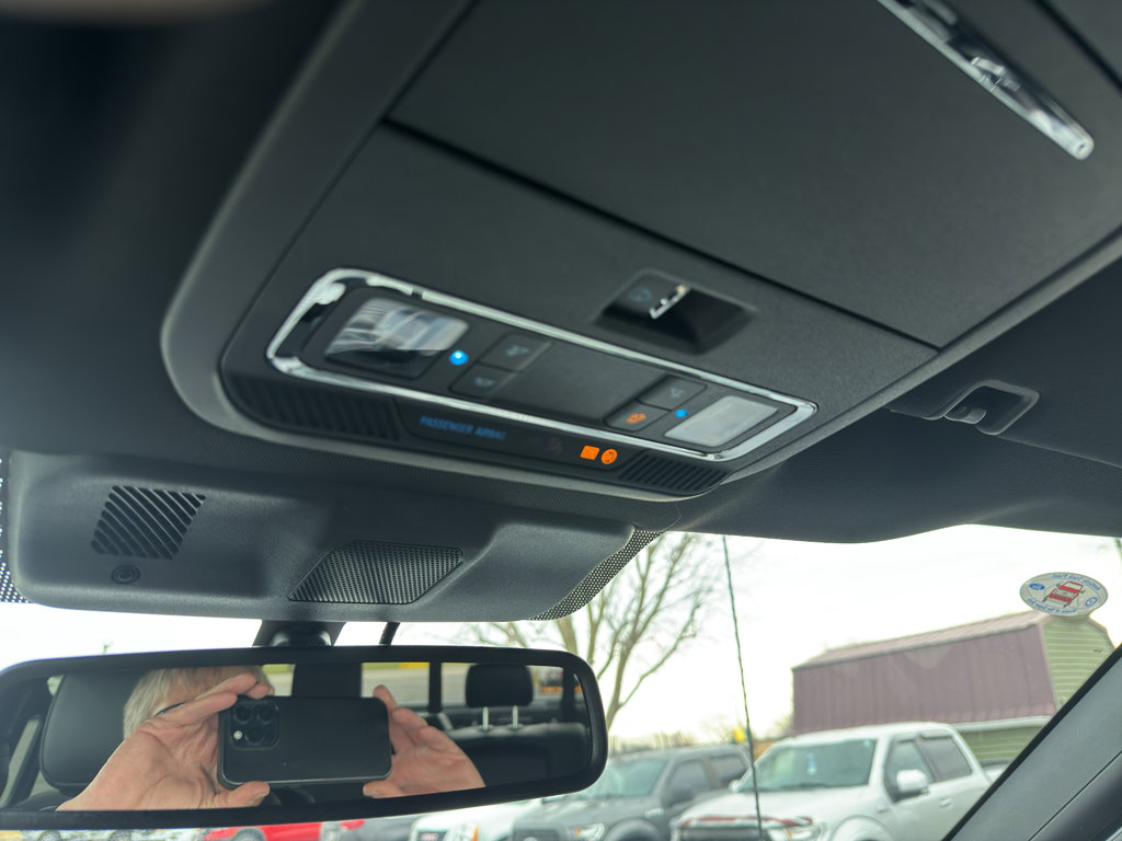 New 2026 Ford F250 Platinum w/ FX4 Off-Road Package image 17