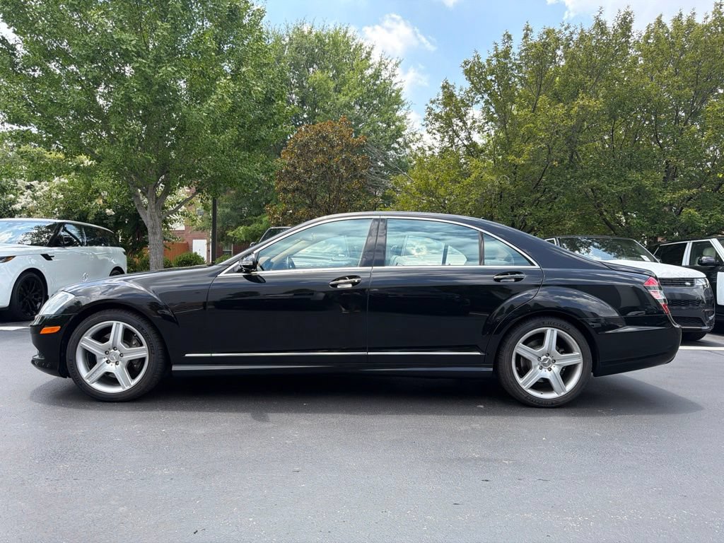 Used 2007 Mercedes-Benz S 550 4MATIC image 2