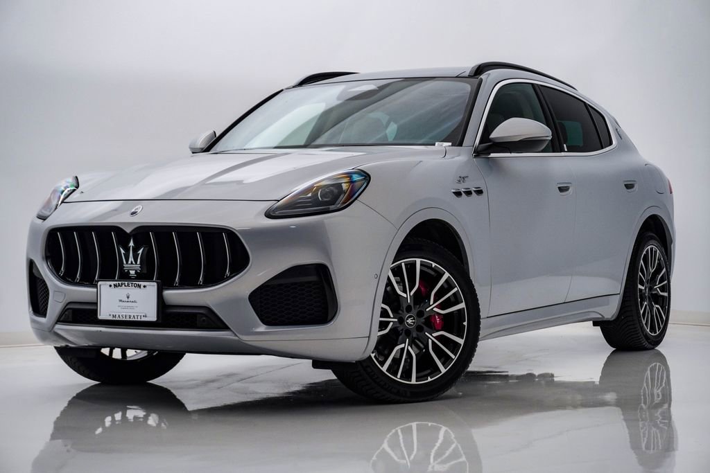 Used 2023 Maserati Grecale GT image 1