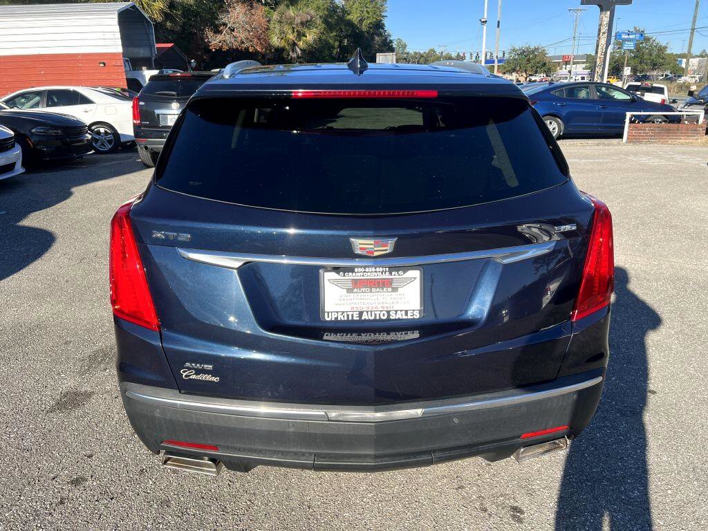 Used 2017 Cadillac XT5 Luxury w/ Driver Awareness Package image 6